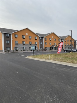 quality inn and suites hammond near i 8090