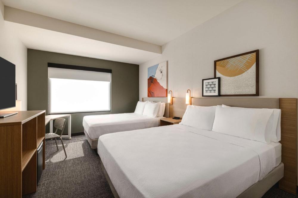 spark by hilton las vegas airport