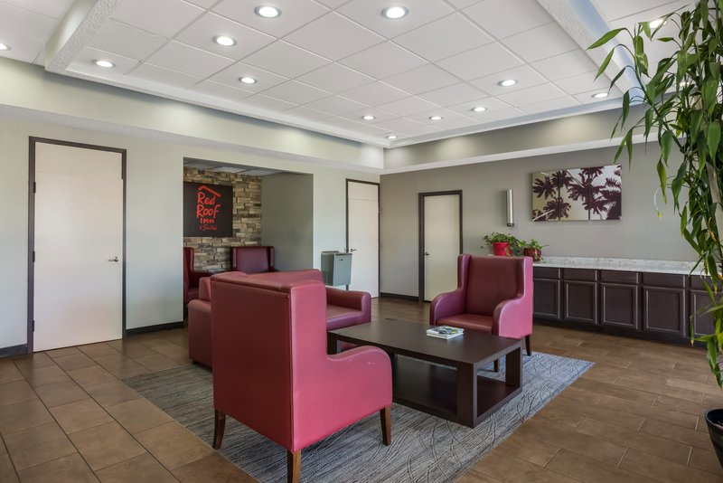 red roof inn and suites statesboro university