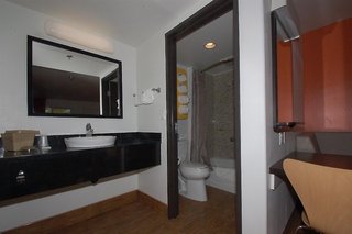 motel 6 victorville desert express