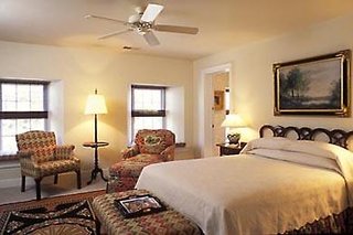 The Inn At Montchanin Village, A Historic Hotel Of America,Folcroft>>Delaware,4 star