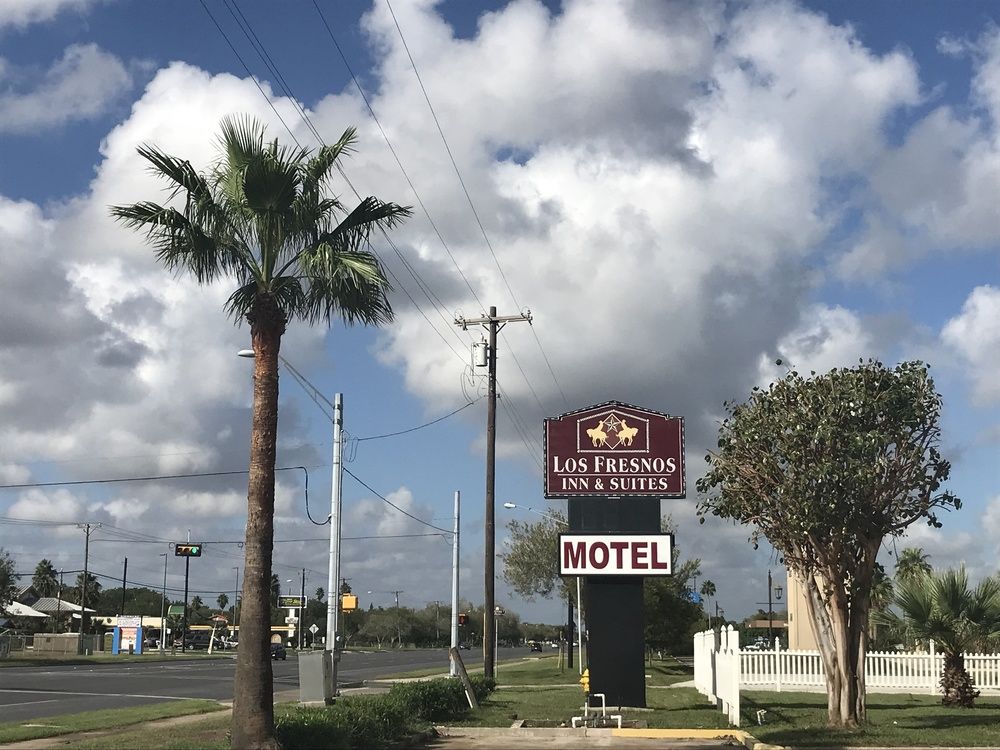 los fresnos inn and suites