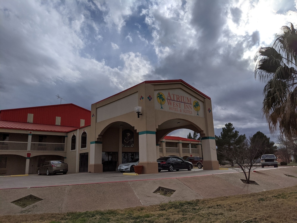 atrium inn