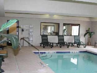 Spark By Hilton Smithfield I-95,,3 star