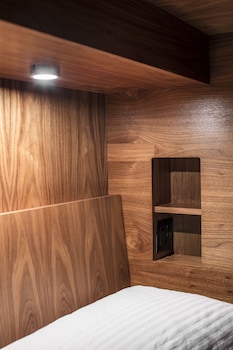 found hotel boston common