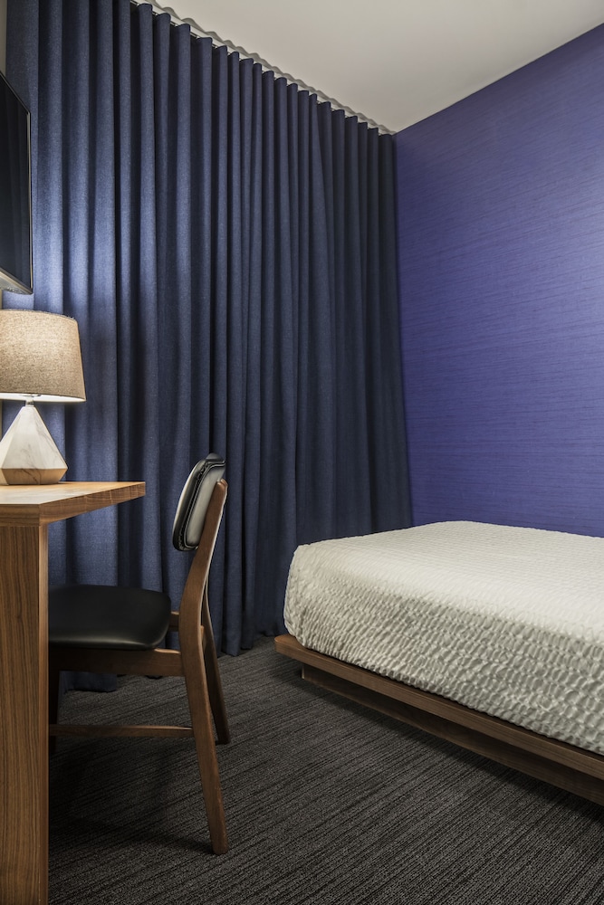 found hotel boston common