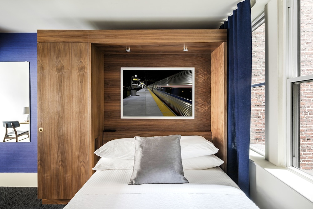 found hotel boston common