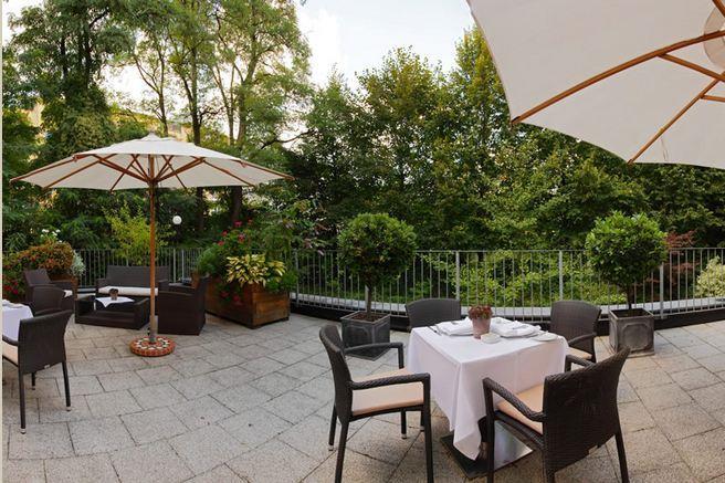 hotel and restaurant michaelis