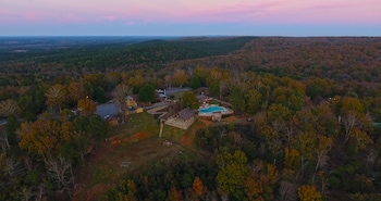 mountain top inn and resort