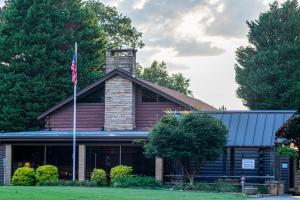 mountain top inn and resort