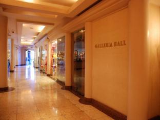 oxford palace hotel and galleria