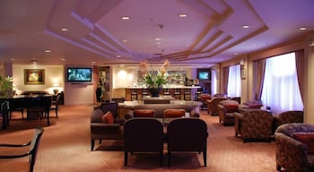 oxford palace hotel and galleria