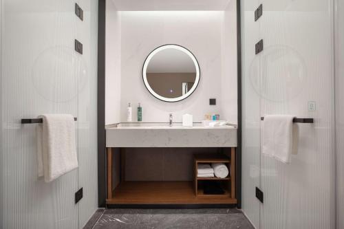 hilton garden inn luoyang kaiyuan avenue