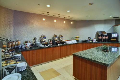 springhill suites by marriott dfw airport east las colinas