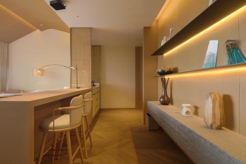 chengdu expo waterfall hotel mgallery collection