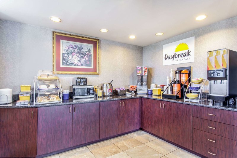 days inn by wyndham saint pauls