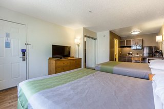 studio 6 tempe az
