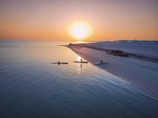 beach bay hotel mirfa