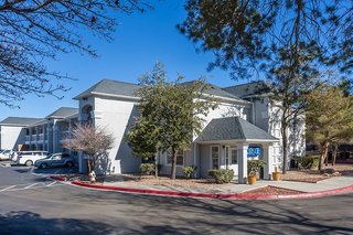 studio 6 albuquerque nm north