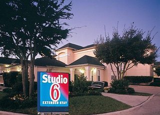 Studio 6 Houston, Tx - Hobby South,Downtown Houston>>Dallas,2 star