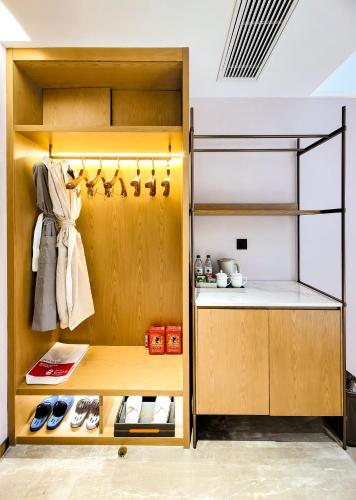 ramada encore by wyndham wuhan station