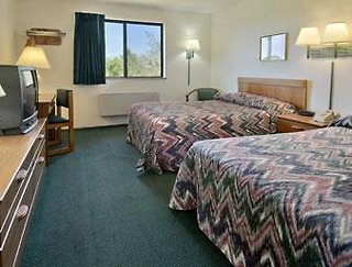 Super 8 By Wyndham Austin Mn,Mower County>>Austin,2 star