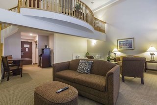 Comfort Inn & Suites Medicine Hat,Medicine Hat>>Alberta,3 star