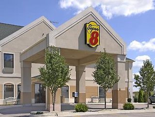 Super 8 By Wyndham Hampshire Il,Hampshire>>Elgin,2 star
