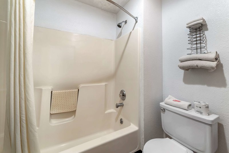 econo lodge la junta