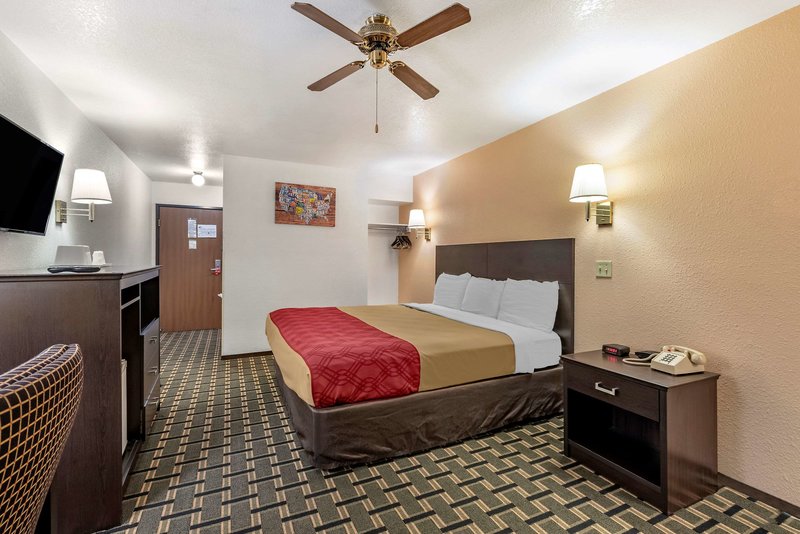 econo lodge la junta