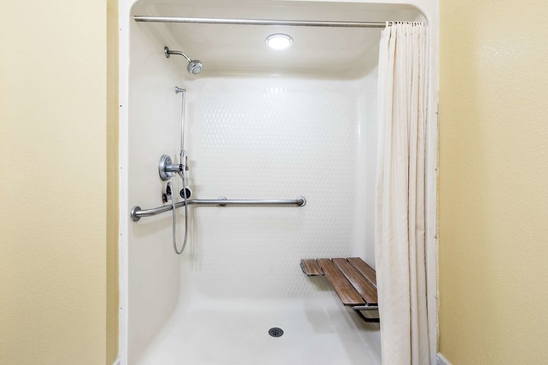 super 8 by wyndham midland