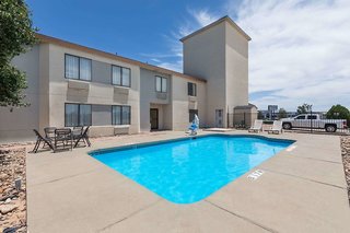 super 8 by wyndham midland