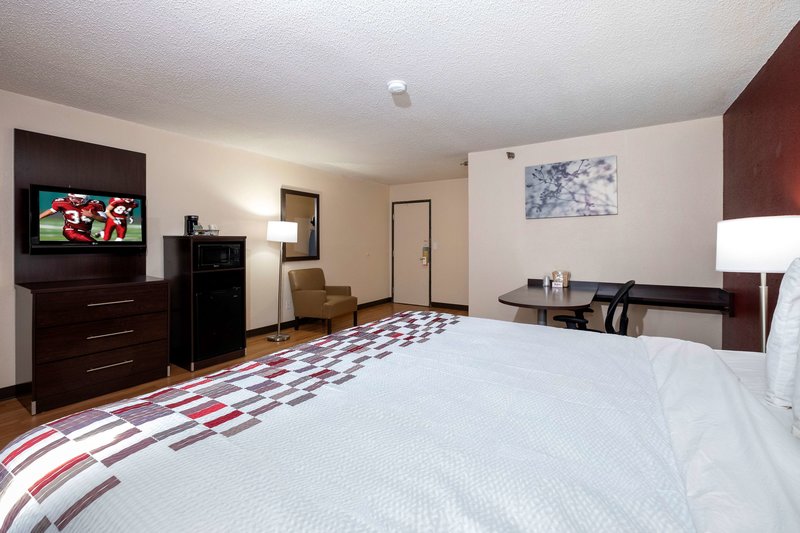 red roof inn norfolk portsmouth