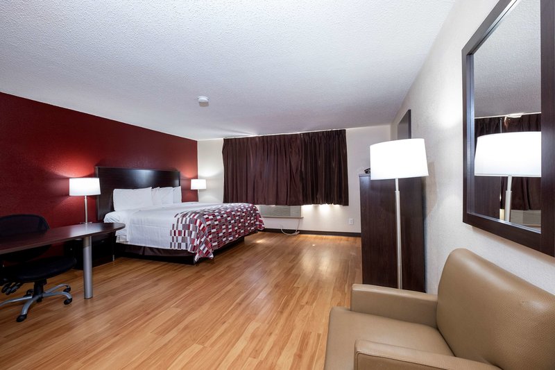 red roof inn norfolk portsmouth