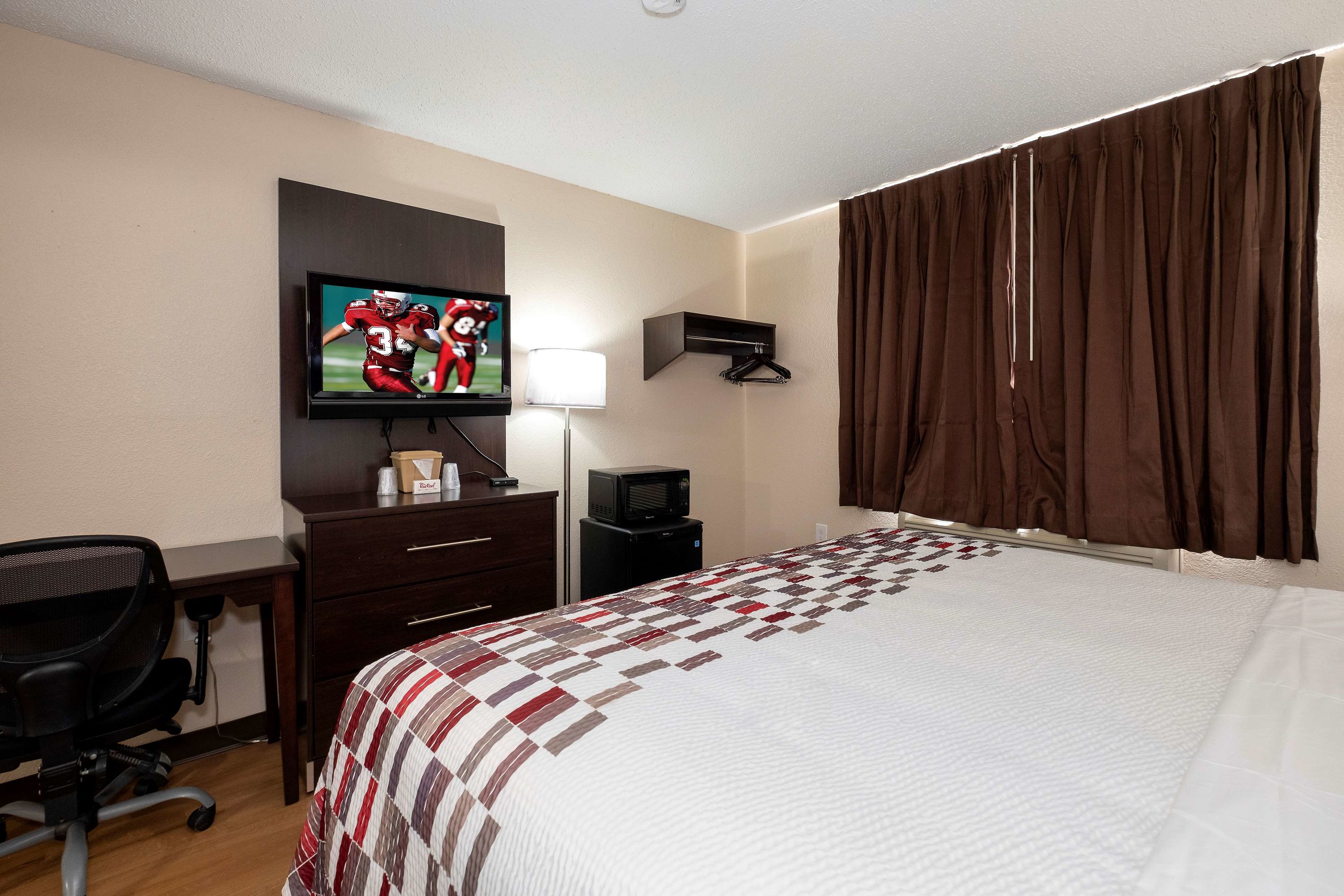 red roof inn norfolk portsmouth