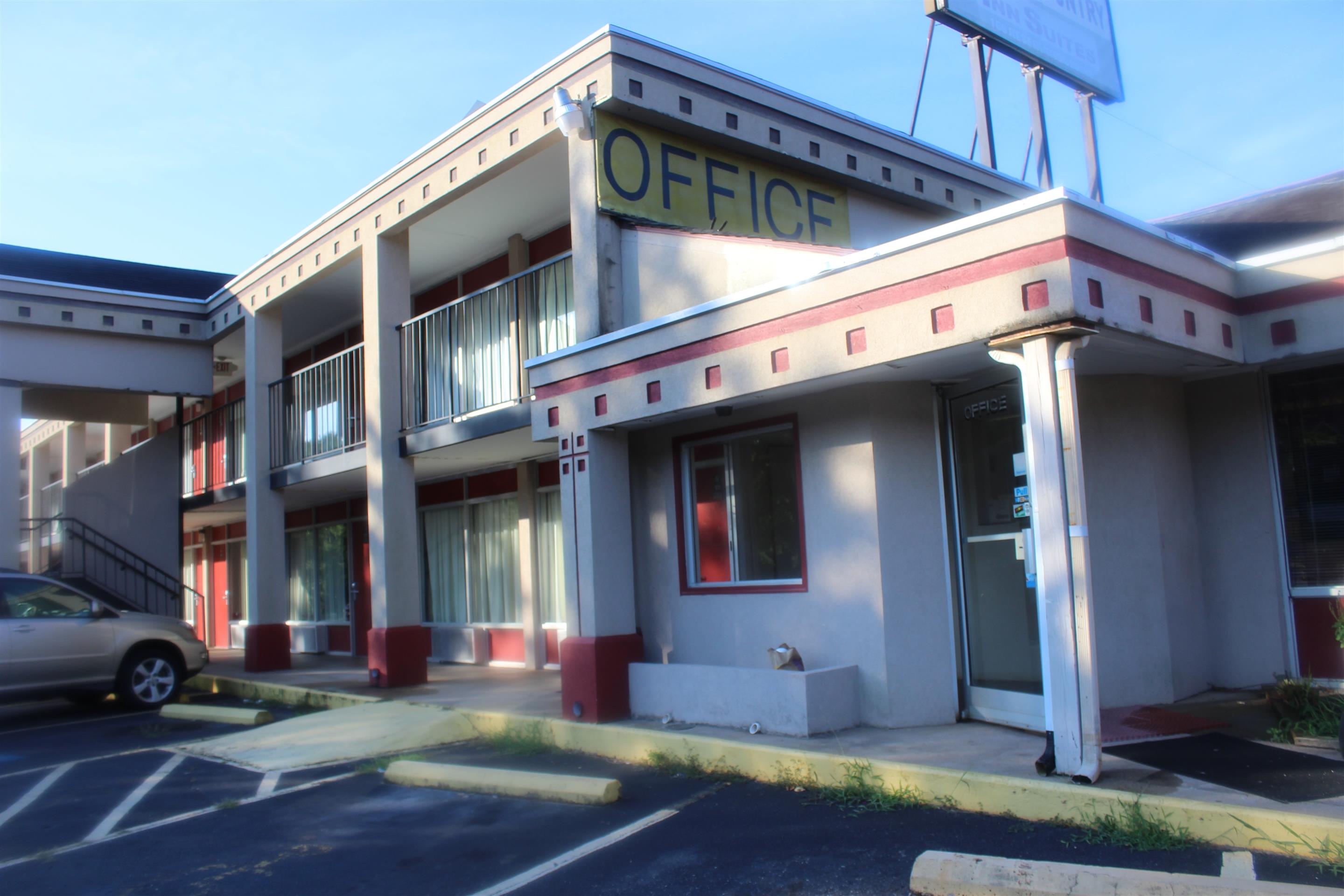 town and country inn suites spindale