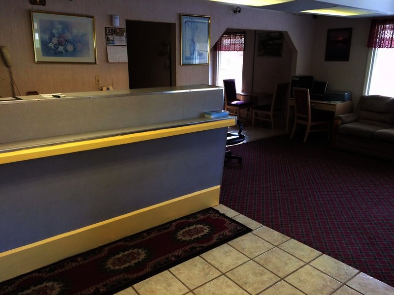 town and country inn suites spindale