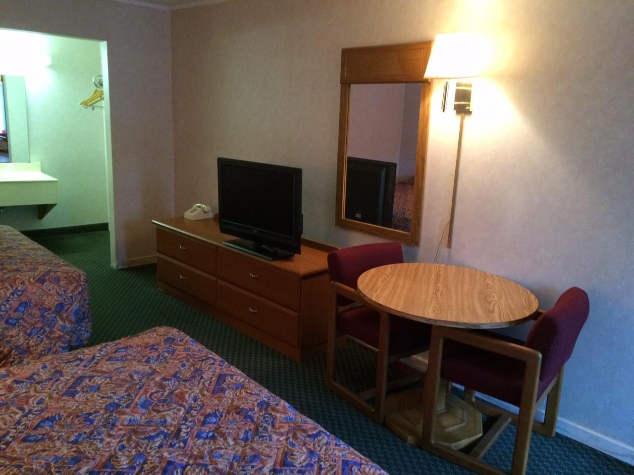 town and country inn suites spindale