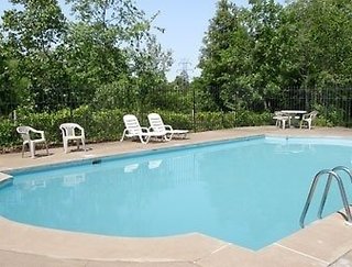 town and country inn suites spindale