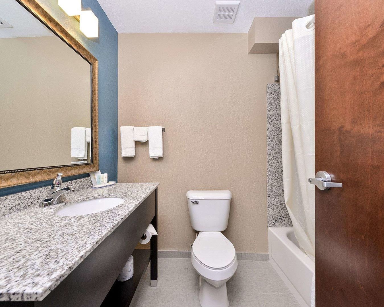 comfort inn and suites springfield i 55