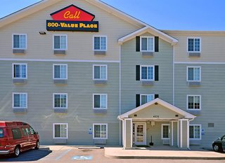 Extended Stay America Select Suites North Charleston I-526,Near Charleston Tanger Outlets,3 star