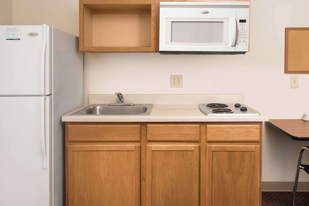 woodspring suites champaign near university