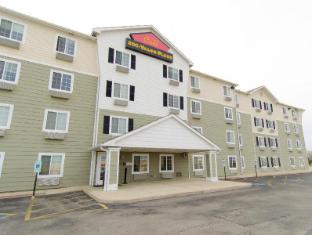woodspring suites champaign near university