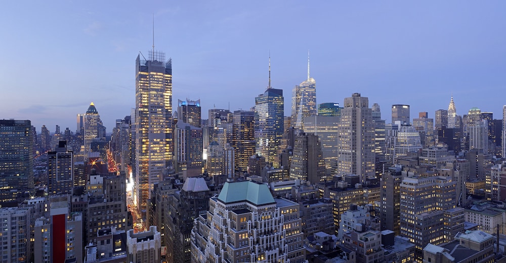 the new yorker hotel by lotte hotels