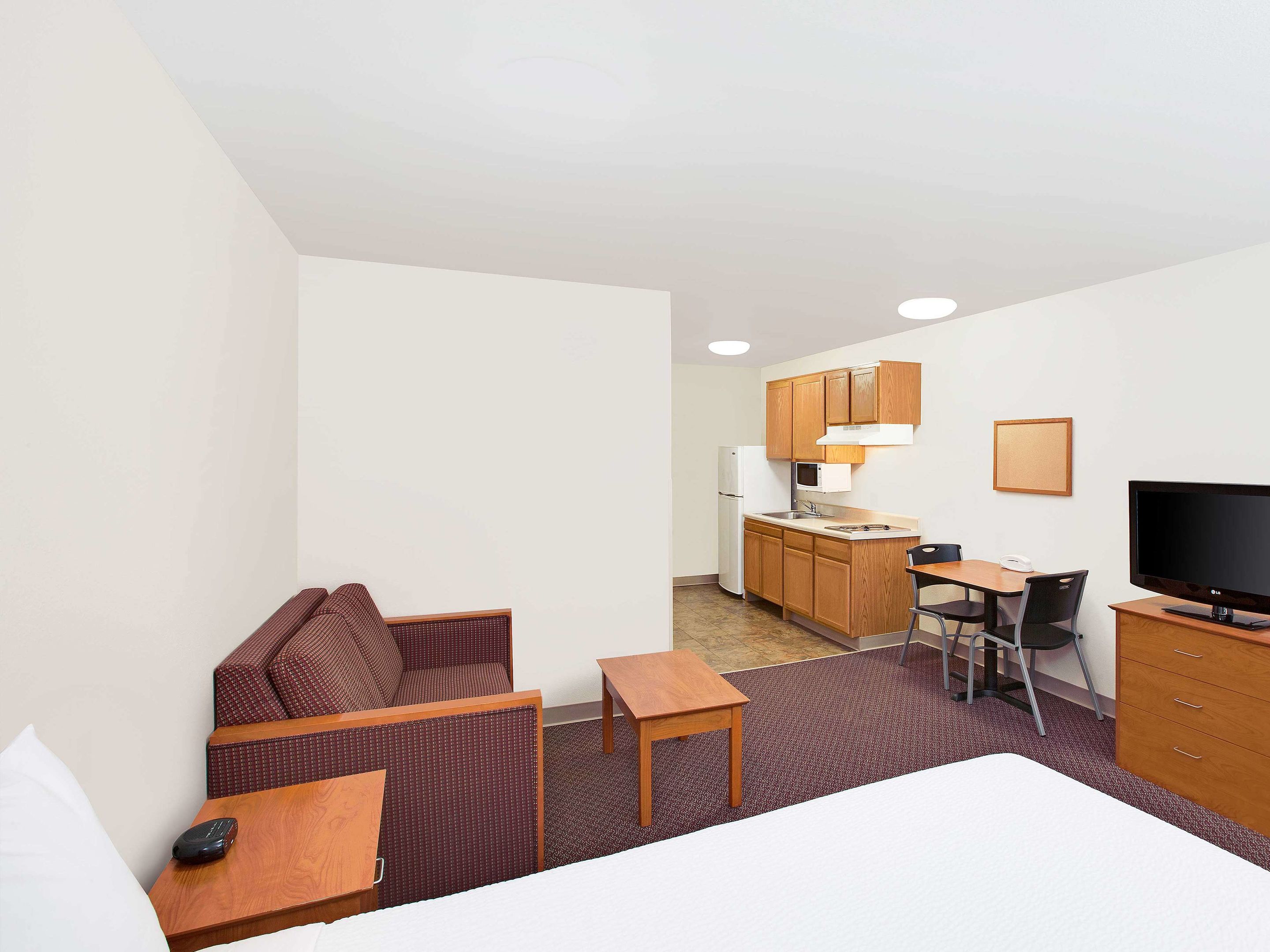 woodspring suites denton