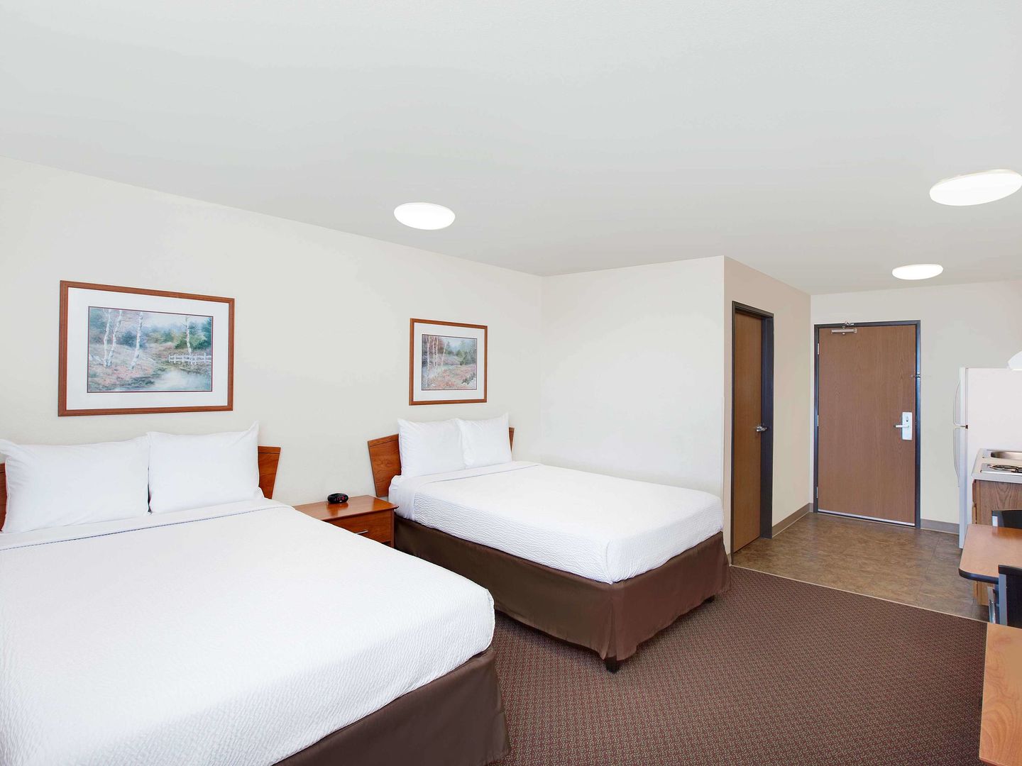 woodspring suites denton