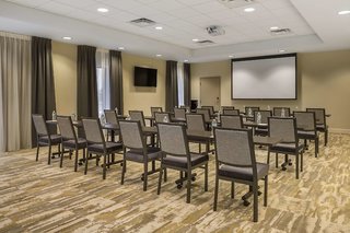 hampton inn and suites newport cincinnati