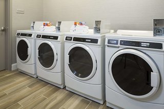 hampton inn and suites newport cincinnati