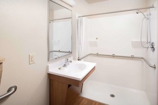 woodspring suites greenville central i 85