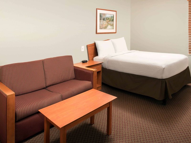 woodspring suites greenville central i 85
